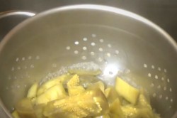 Баклажаны маринованные с чесноком и зеленью - шаг 5 Баклажаны маринованные с чесноком и зеленью - шаг 5