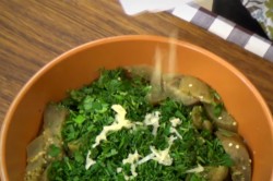 Баклажаны маринованные с чесноком и зеленью - шаг 7 Баклажаны маринованные с чесноком и зеленью - шаг 7