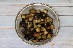 Баклажаны по-китайски в крахмале - шаг 7 Баклажаны по-китайски в крахмале - шаг 7