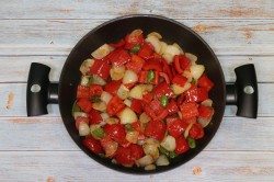 Баклажаны по-китайски в крахмале - шаг 8 Баклажаны по-китайски в крахмале - шаг 8