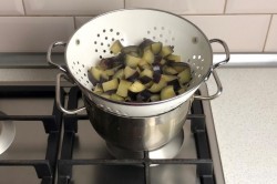 Баклажаны с морковью по корейски - шаг 5 Баклажаны с морковью по корейски - шаг 5