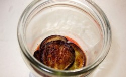 Баклажаны с остринкой на зиму - шаг 6 Баклажаны с остринкой на зиму - шаг 6