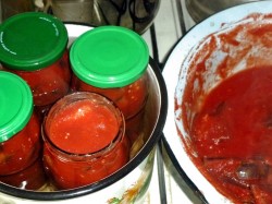 Баклажаны в томатном соке на зиму - шаг 12 Баклажаны в томатном соке на зиму - шаг 12