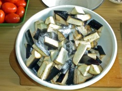 Баклажаны в томатном соке на зиму - шаг 3 Баклажаны в томатном соке на зиму - шаг 3