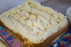 Банановый бисквитный торт - шаг 19