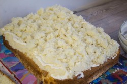 Банановый бисквитный торт - шаг 21