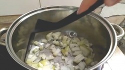 Бельгийский куриный суп Гентский Ватерзой - шаг 6 Бельгийский куриный суп Гентский Ватерзой - шаг 6