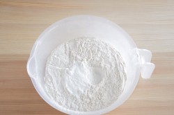 Белково масляный торт - шаг 2