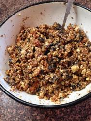 Белковое шарики из орехов и сухофруктов - шаг 2 Белковое шарики из орехов и сухофруктов - шаг 2