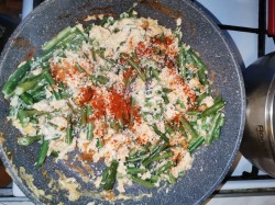 Яйца со стручковой фасолью. - шаг 5