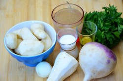 Белый крем-суп из топинамбура - шаг 1 Белый крем-суп из топинамбура - шаг 1