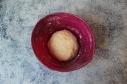 Тесто на кефире как пух без дрожжей - шаг 5 Тесто на кефире как пух без дрожжей - шаг 5