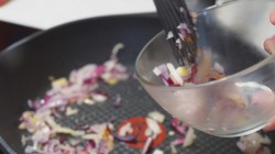 Бигус классический с копченостями - шаг 4 Бигус классический с копченостями - шаг 4