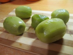 Бисквитный торт с киви и бананом - шаг 18