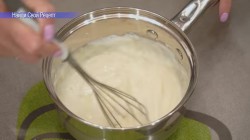 Бисквитный торт с ягодой и заварным кремом - шаг 14