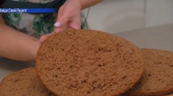 Бисквитный торт с ягодой и заварным кремом - шаг 19