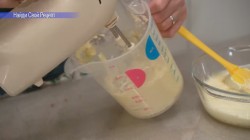 Бисквитный торт с ягодой и заварным кремом - шаг 21