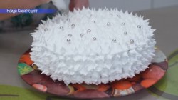 Бисквитный торт с ягодой и заварным кремом - шаг 25