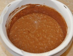 Бисквитный торт со сметанным кремом - шаг 3