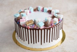 Бисквитный торт со сметанным кремом - шаг 8