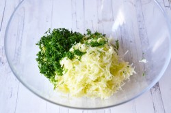 Блинчики из кабачков - шаг 3 Блинчики из кабачков - шаг 3