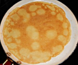 Блины на сметане - шаг 8