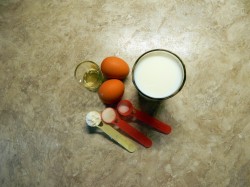 Блины без соды на молоке - шаг 1