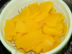 Блины из тыквы - шаг 1