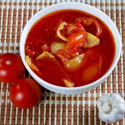 Болгарский перец с помидорами в мультиварке