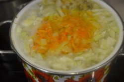 Русский борщ со свеклой - шаг 8 Русский борщ со свеклой - шаг 8