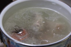 Борщ с фасолью и курицей - шаг 3 Борщ с фасолью и курицей - шаг 3