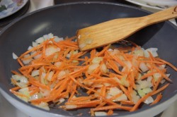 Борщ с фасолью и курицей - шаг 6 Борщ с фасолью и курицей - шаг 6