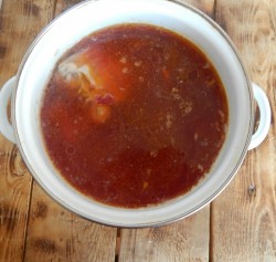 Борщ с пампушками с чесноком - шаг 9 Борщ с пампушками с чесноком - шаг 9