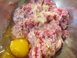 Борщ Сибирский с фрикадельками и томатной пастой - шаг 8 Борщ Сибирский с фрикадельками и томатной пастой - шаг 8