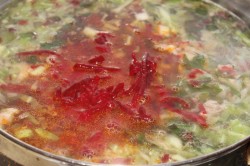 Борщ со свекольной ботвой и чесночными булочками - шаг 13 Борщ со свекольной ботвой и чесночными булочками - шаг 13