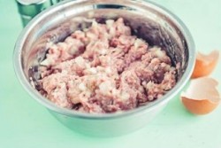 Бризоль из мясного фарша - шаг 2 Бризоль из мясного фарша - шаг 2