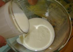 Брокколи жареное на яйцах в кляре - шаг 3