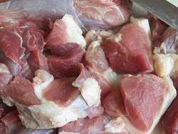 Буглама с соусом ткемали, чесноком и зеленью из баранины - шаг 4