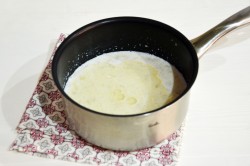 Булочки с бананом дрожжевые - шаг 6 Булочки с бананом дрожжевые - шаг 6