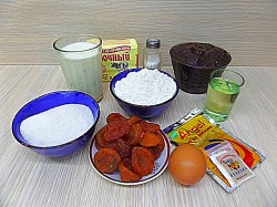 Булочки с курагой из дрожжевого теста - шаг 1 Булочки с курагой из дрожжевого теста - шаг 1