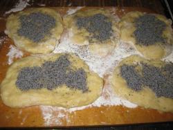 Дрожжевые булочки маковые - шаг 12