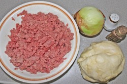 Бурек по-турецки с мясом - шаг 1 Бурек по-турецки с мясом - шаг 1