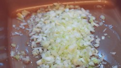 Буррито с куриным филе, фасолью и помидорами - шаг 2