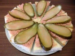 Бутербродный торт - шаг 6