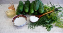 Быстрые маринованные огурцы в пакете - шаг 1 Быстрые маринованные огурцы в пакете - шаг 1