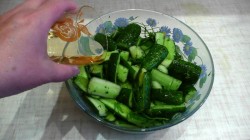 Быстрые маринованные огурцы в пакете - шаг 7 Быстрые маринованные огурцы в пакете - шаг 7