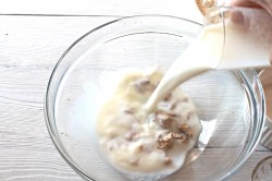 Быстрый дрожжевой пасхальный кулич - шаг 1 Быстрый дрожжевой пасхальный кулич - шаг 1