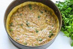 Быстрый пирог с рыбными консервами - шаг 8