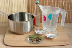 Маринованный чеснок зубчиками на зиму классический - шаг 2 Маринованный чеснок зубчиками на зиму классический - шаг 2