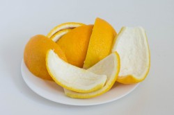 Цукаты из апельсиновых корок - шаг 2 Цукаты из апельсиновых корок - шаг 2